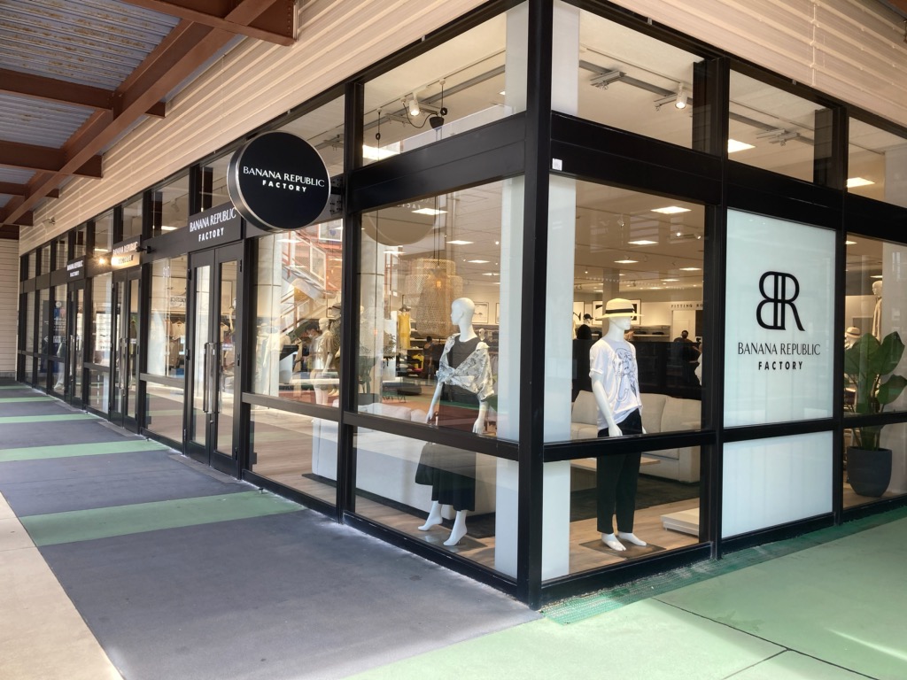 BANANA REPUBLIC FACTORY STORE